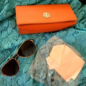Tory Burch Polarized Sunglasses Women